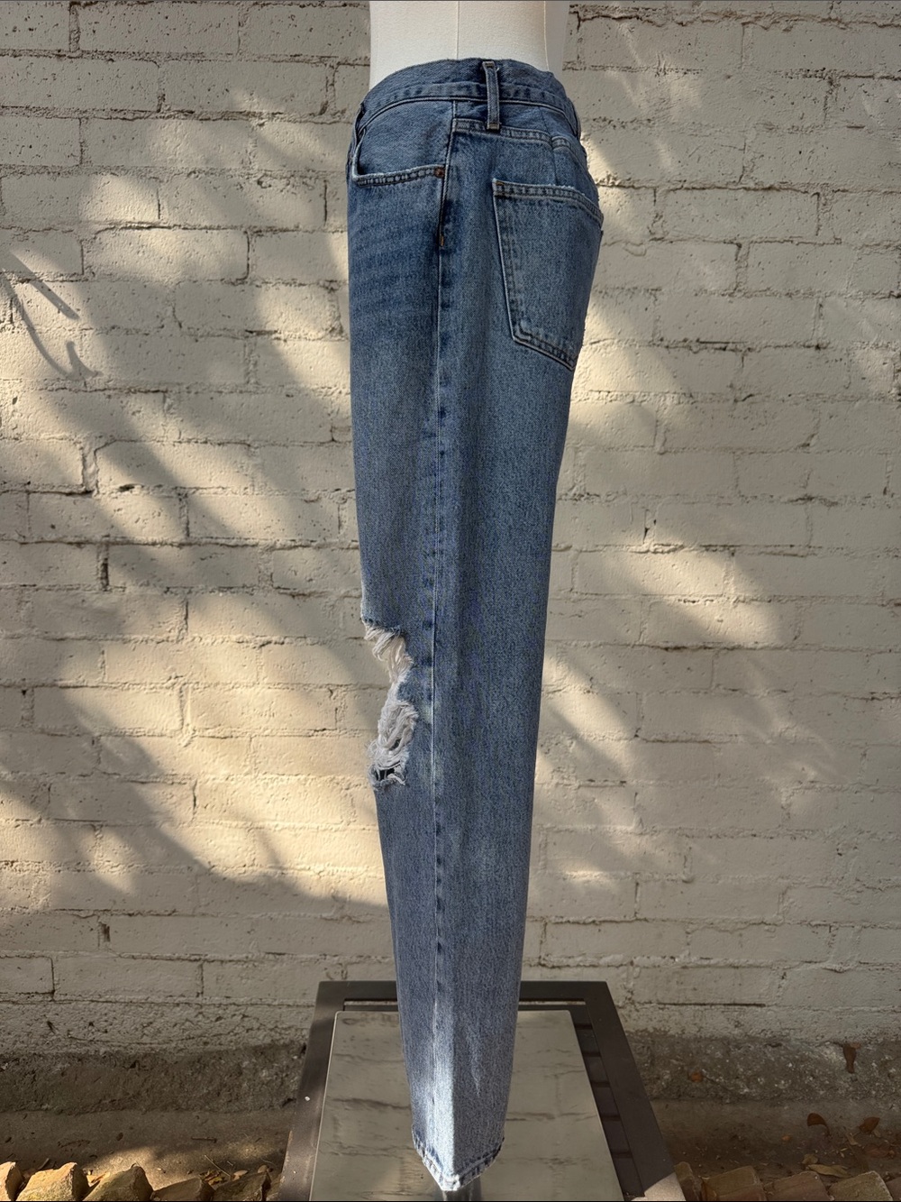 Agolde 90s Pinch Waist High Rise Straight Distressed Jeans Size 25 (estimated) - Picture 8 of 16